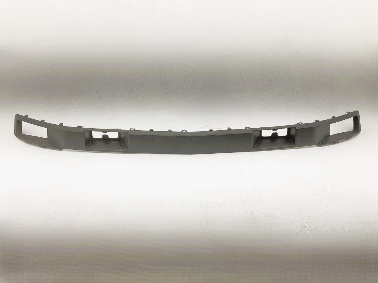 New CVTA040AA Front Bumper Filler Trim - 2015-2020 Chevrolet Suburban Tahoe