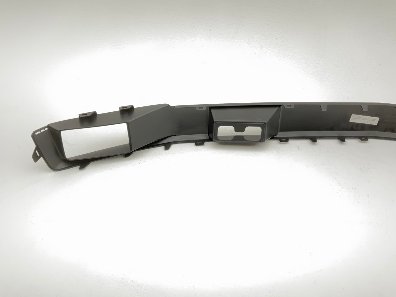 New CVTA040AA Front Bumper Filler Trim - 2015-2020 Chevrolet Suburban Tahoe