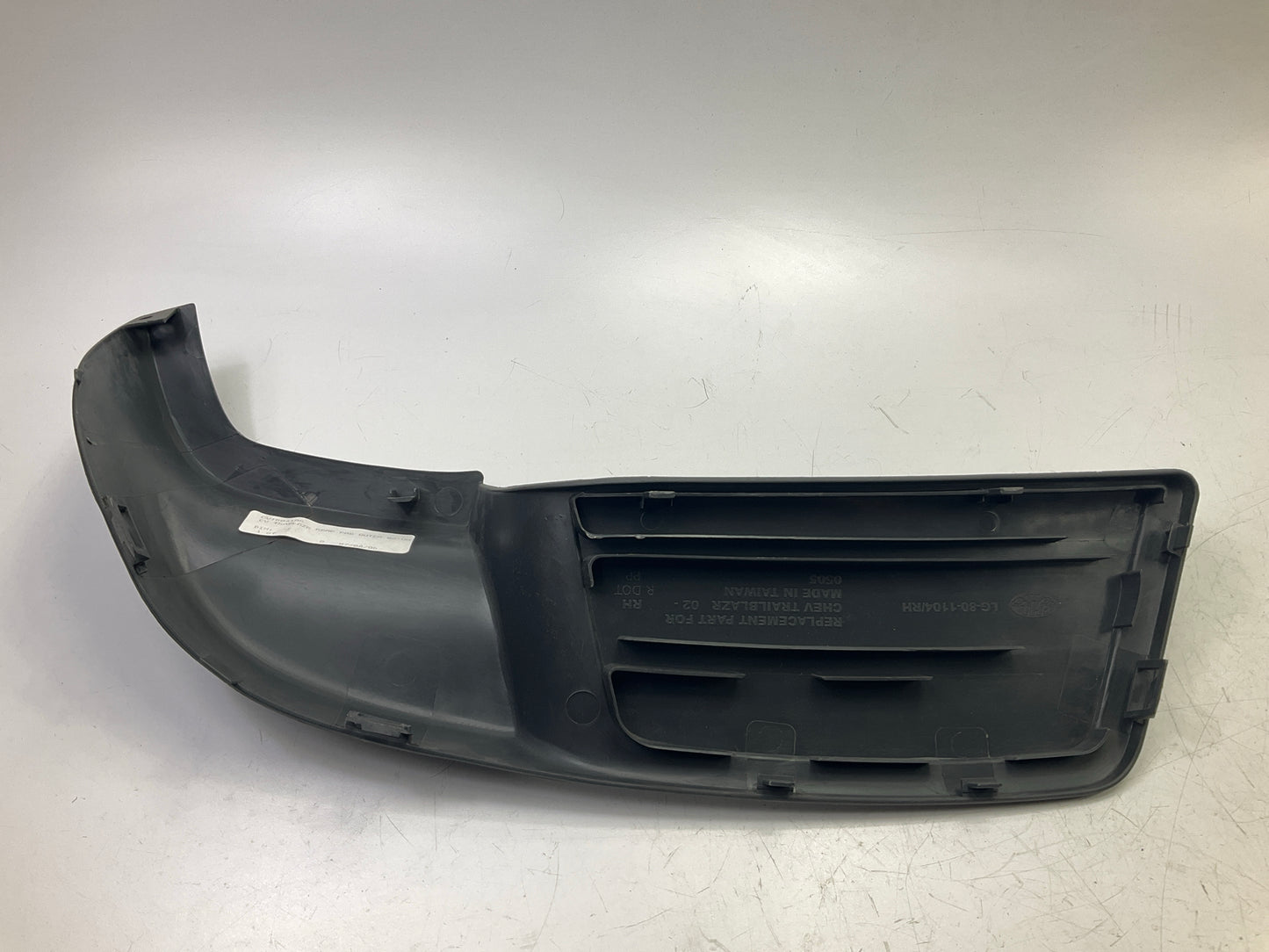 AFTERMARKET - Rear Right Bumper Step Pad 2002-07 Chevy Trailblazer, GM1191110