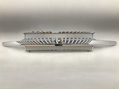 NEW AFTERMARKET CVTR070AE Chrome Grille - 2002-2005 Chevy Trailblazer