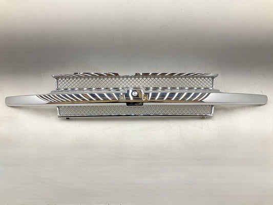 NEW AFTERMARKET CVTR070AE Chrome Grille - 2002-2005 Chevy Trailblazer