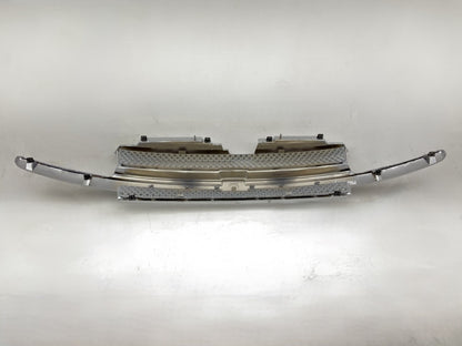 NEW AFTERMARKET CVTR070AE Chrome Grille - 2002-2005 Chevy Trailblazer