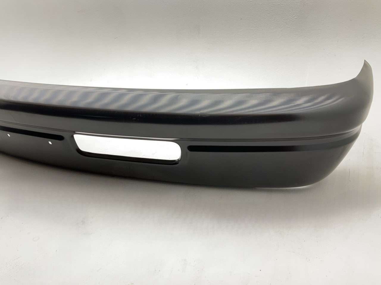 NEW DG40045B Front Metal Bumper For 1994-1997 Dodge Van W/O Top Pad Hole