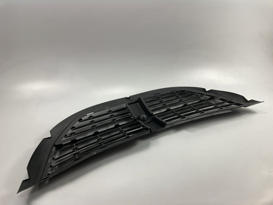 NEW AFTERMARKET DGC2070AD Grille For 2005-2007 Dodge Caravan, Grand Caravan