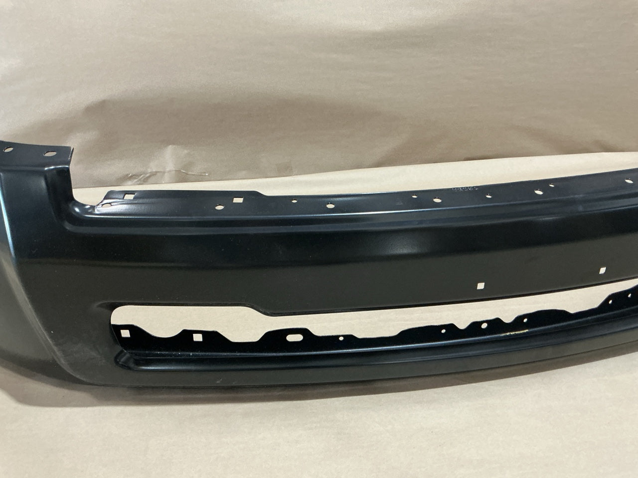 Black Steel Front Bumper For 2010-2012 Ram 2500 Ram 3500 W/o Fog Lamps CH1002389