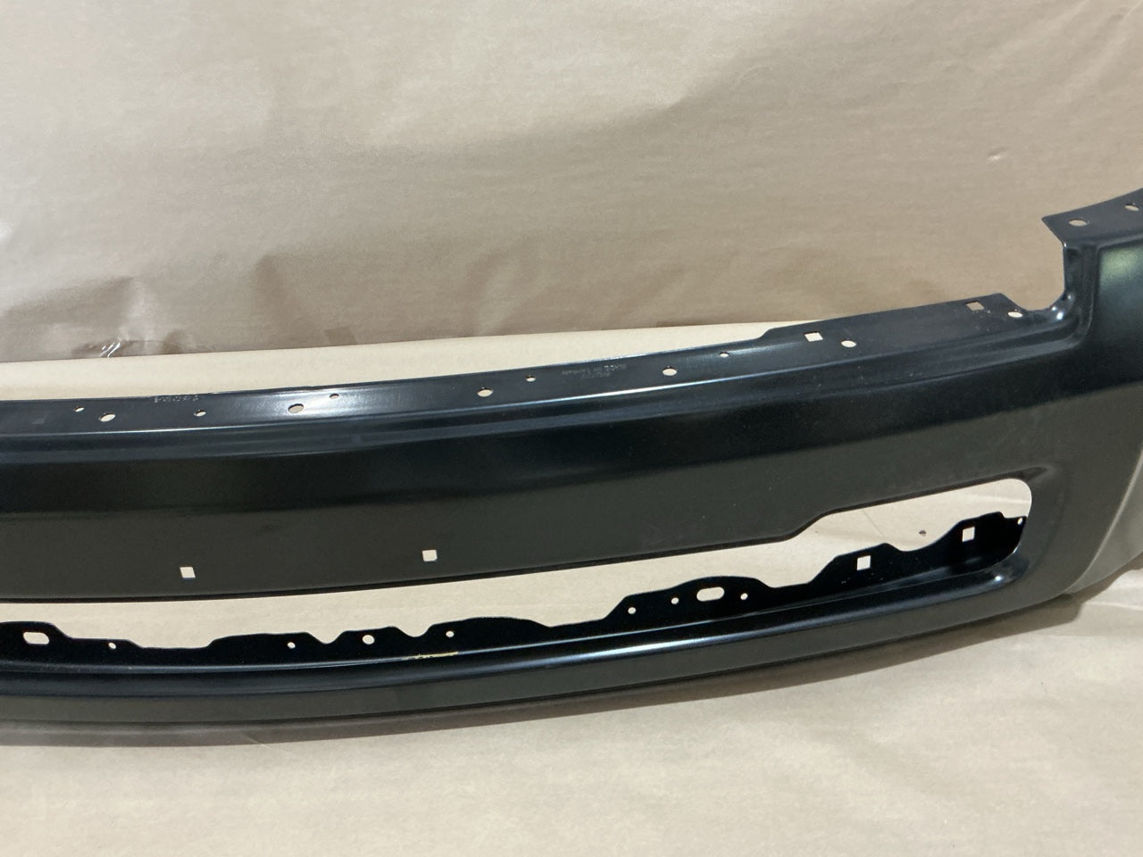 Black Steel Front Bumper For 2010-2012 Ram 2500 Ram 3500 W/o Fog Lamps CH1002389