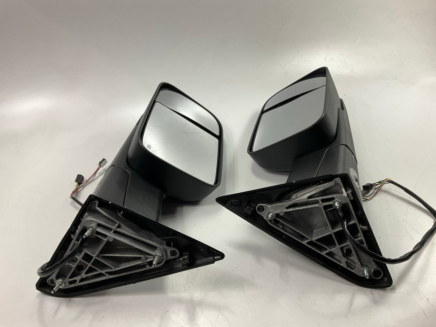 Towing Mirror Set, Power Heated Signal, Puddle For 2009-12 Ram 1500, 10-12 2500