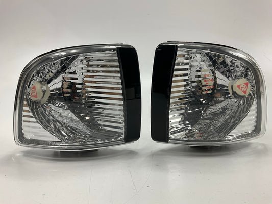 NEW DGT1093ZA Clear Euro Style Corner Light Turn Signal Marker Lamp Left & Right
