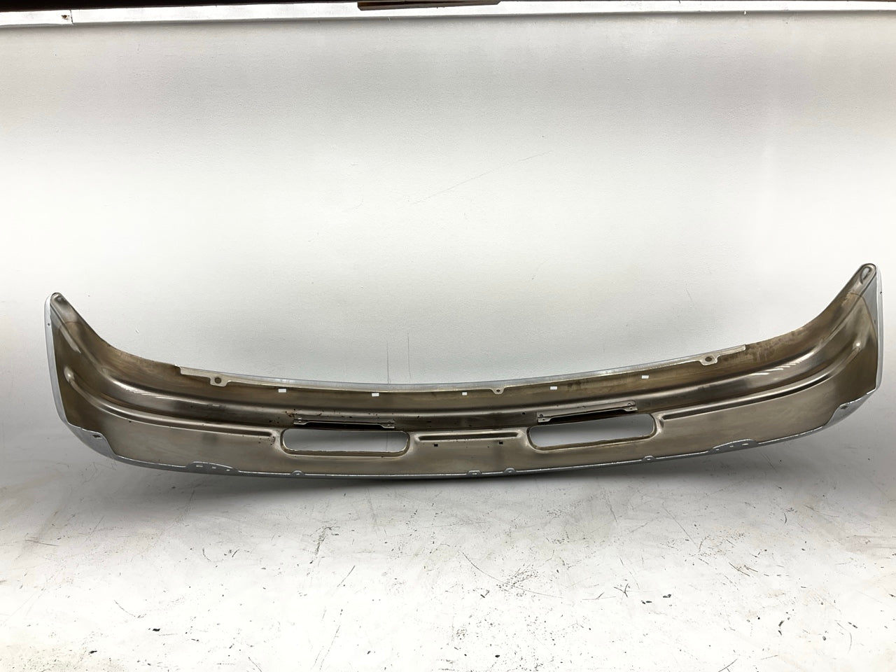 DGV1008EC Front Chrome Steel Bumper For 1994-1997 Dodge Ram Van 1500 2500 3500