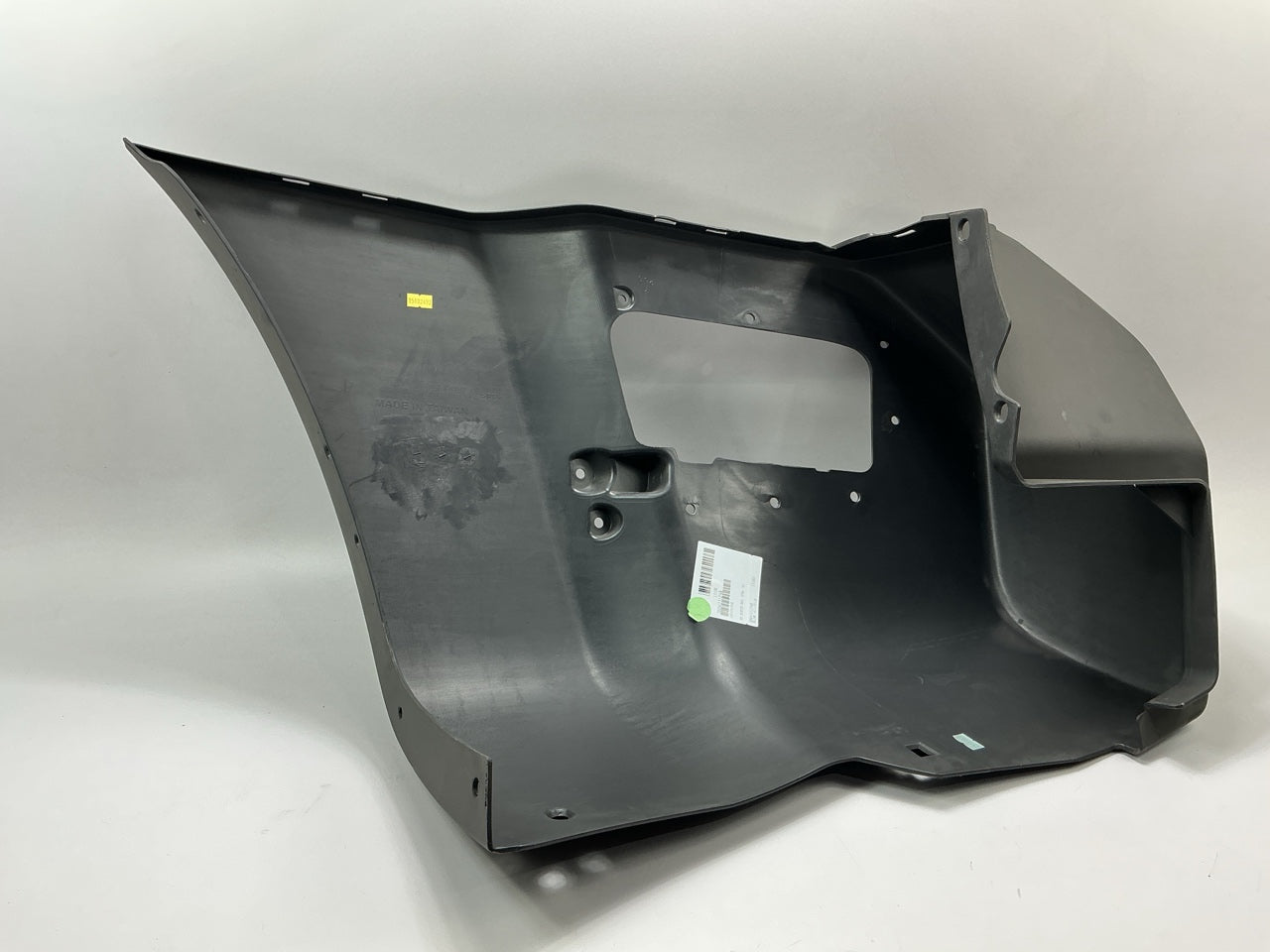 SCRATCHED Rear Right Outer Bumper Extension End Cap For 2005-2015 Nissan Xterra