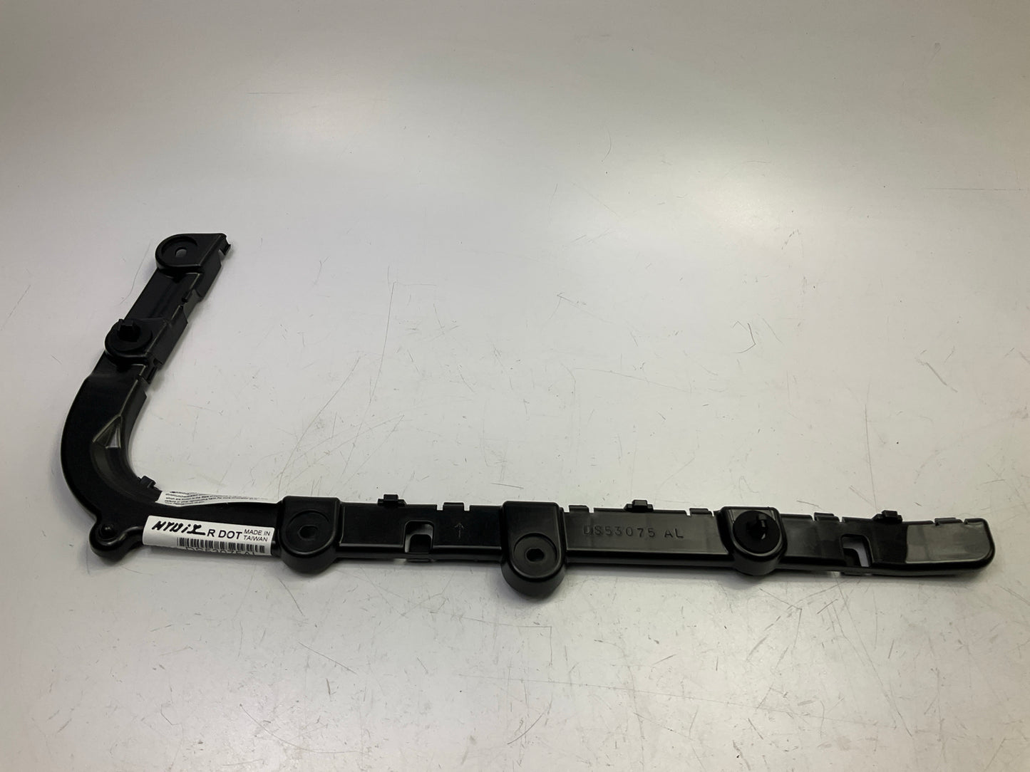 NEW AFTERMARKET Rear Left Bumper Bracket For 2007-2012 Nissan Altima - NI1166107