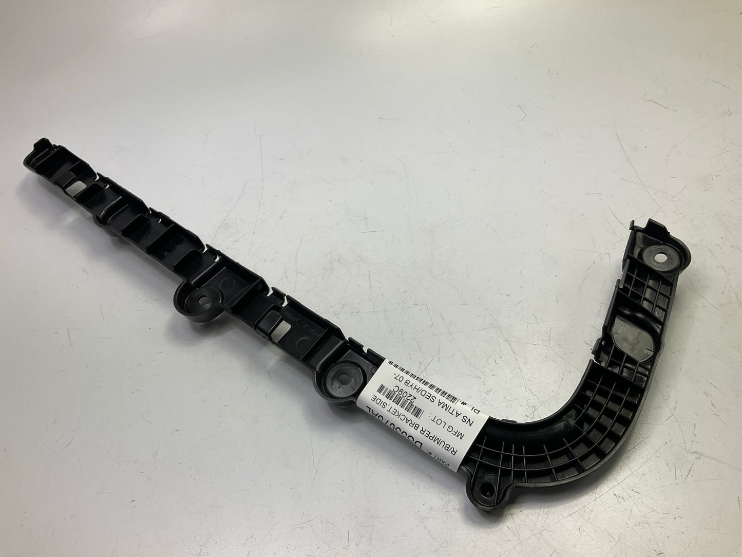 NEW AFTERMARKET Rear Left Bumper Bracket For 2007-2012 Nissan Altima - NI1166107