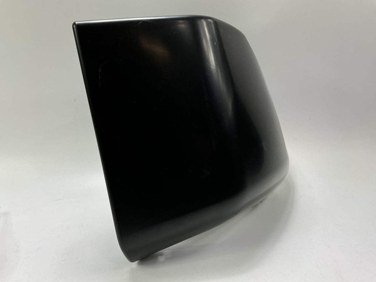 Rear Left Bumper End Cover DSAR009CL For 2005-2007 Nissan Armada