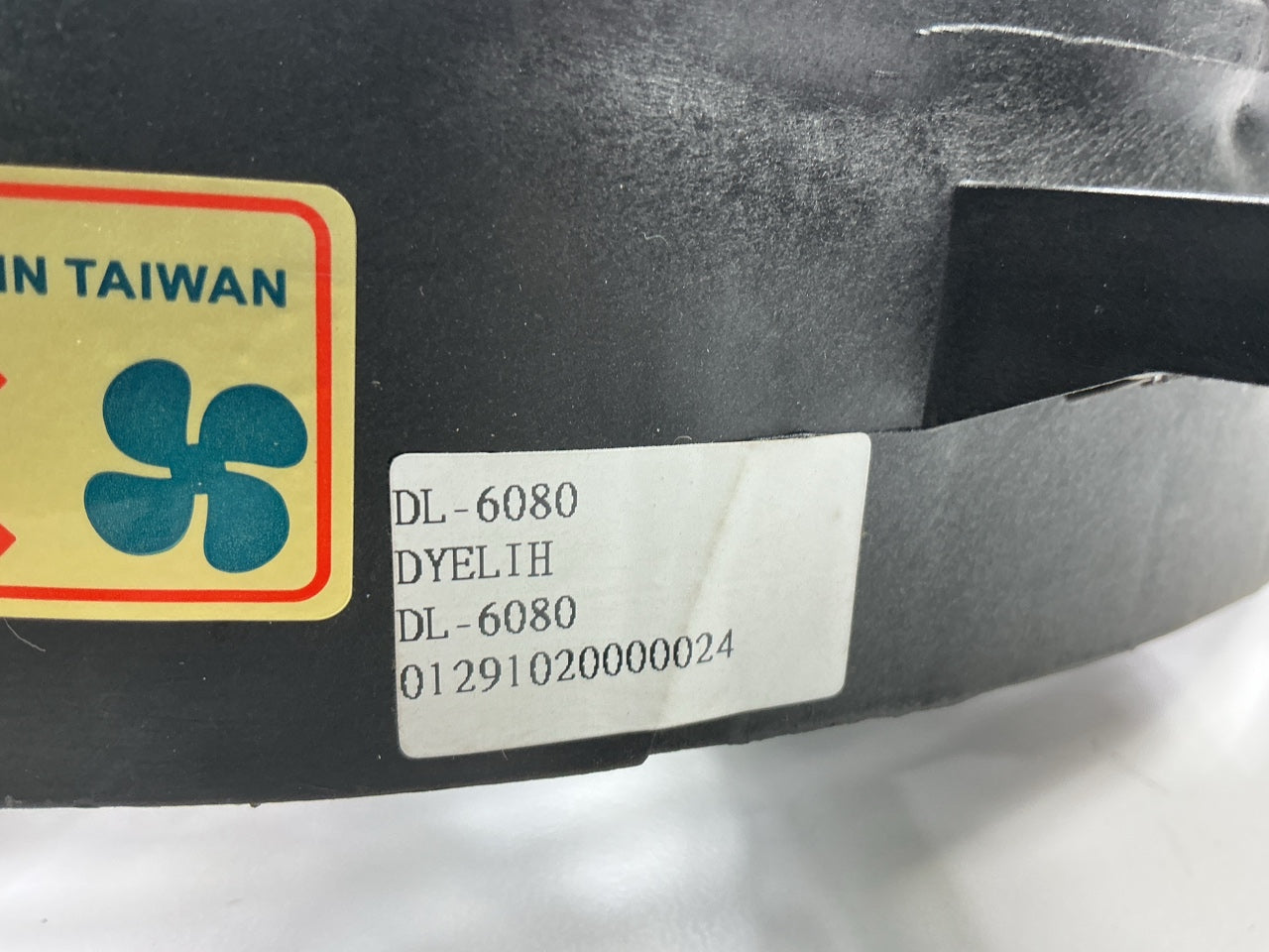 NEW - AFTERMARKET DSF1089AA A/C Condenser Fan Assembly