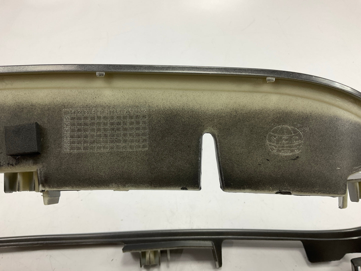 AFTERMARKET - Dark Gray Bumper Cover Grille Molding For 00-01 Nissan Maxima SE