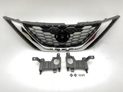 AFTERMARKET Chrome Shell With Gloss Black Insert Grille For 16-19 Nissan Sentra
