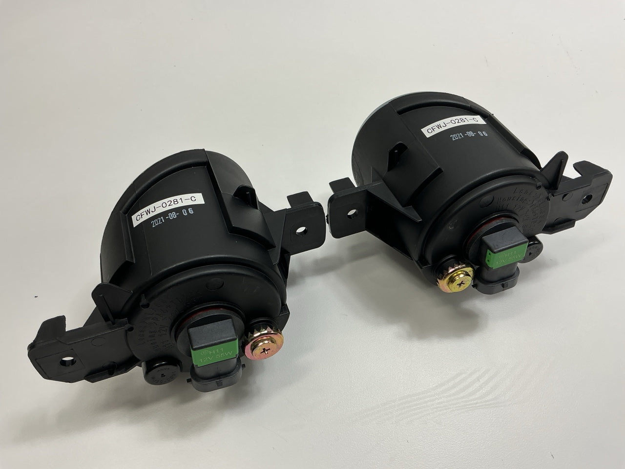 NEW AFTERMARKET Fog Light Lamp Set - CFWJ-0281-C