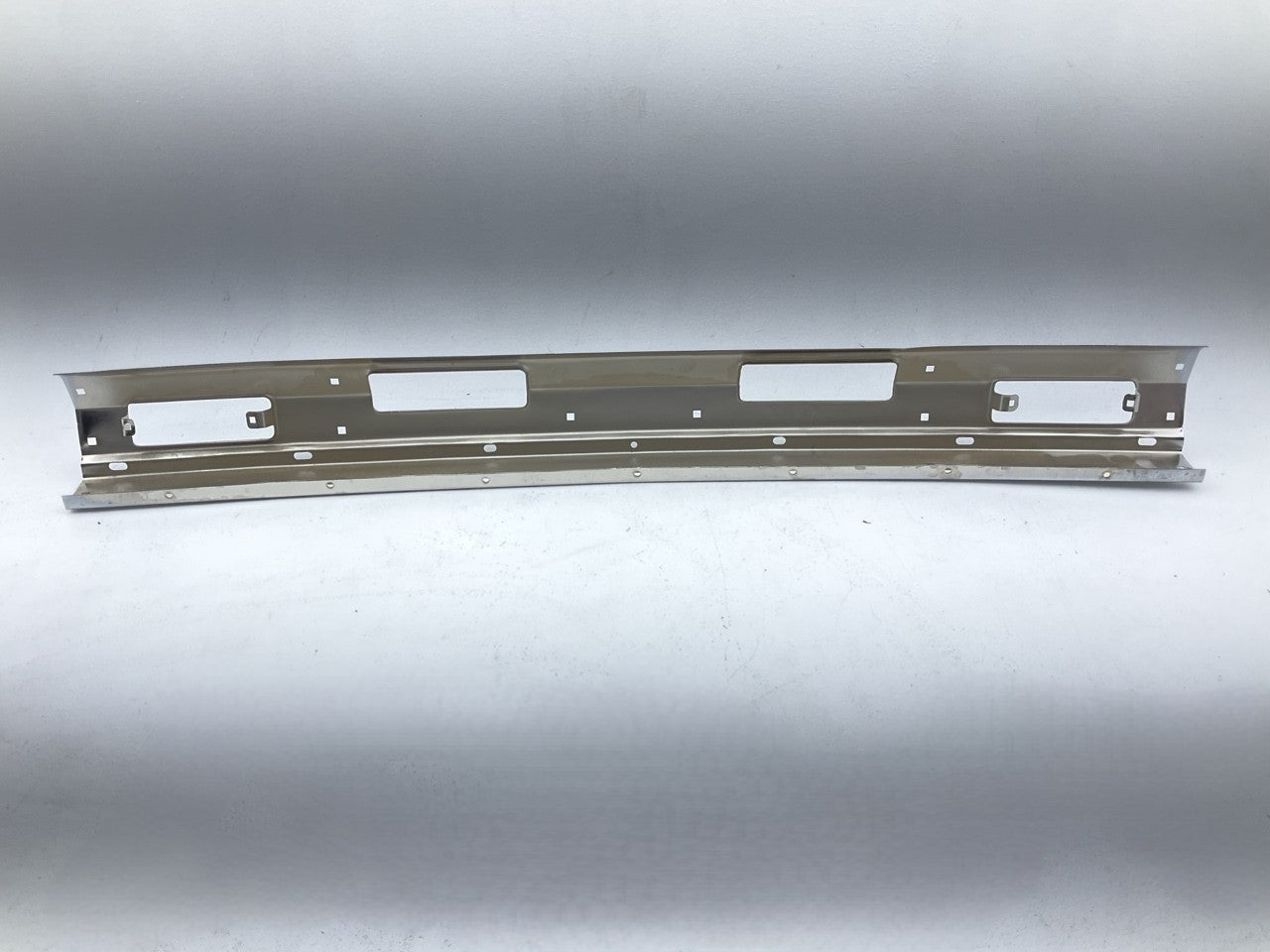 New Chrome Front Bumper For 86-92 Nissan D21 Hardbody Pickup With Top Pad Holes
