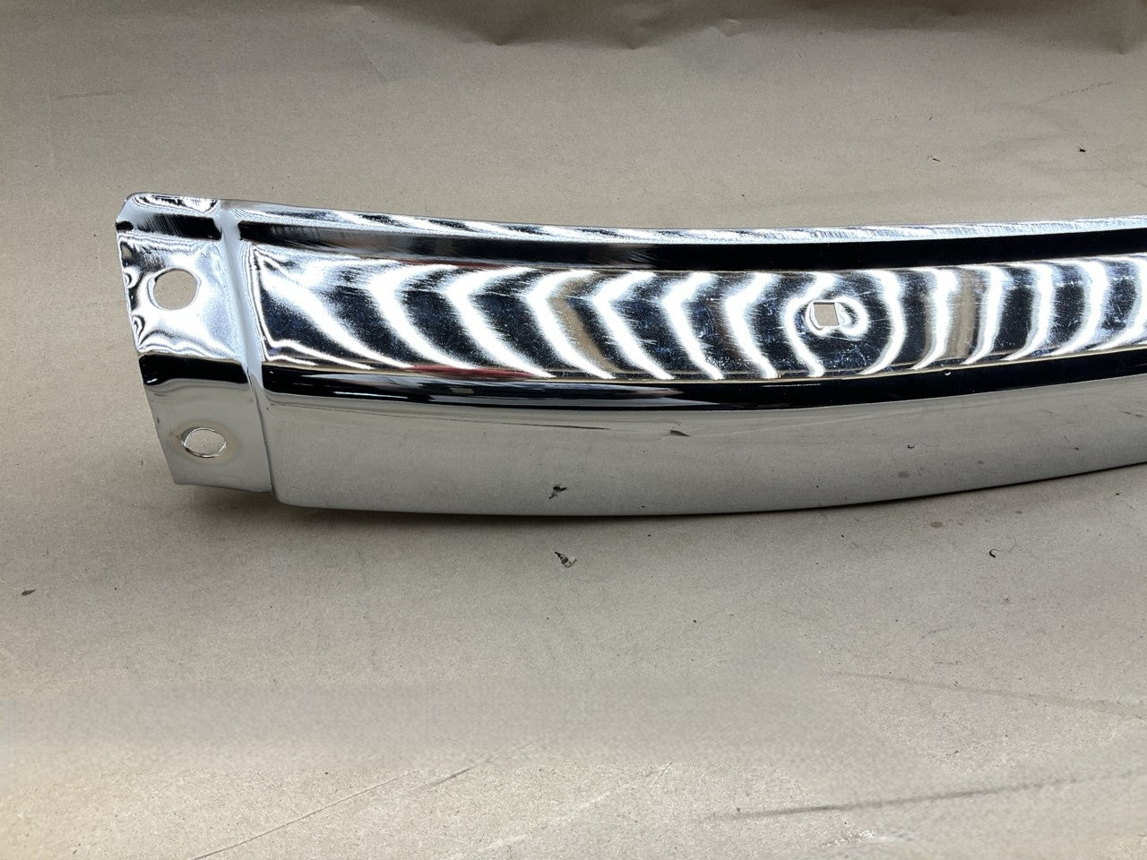 DST1008EC  Front Chrome Bumper For 1996-1998 Nissan Pathfinder