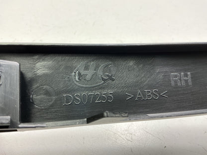 NEW AFTERMARKET Front Right Bumper Filler For 2005-15 Nissan Armada, Titan