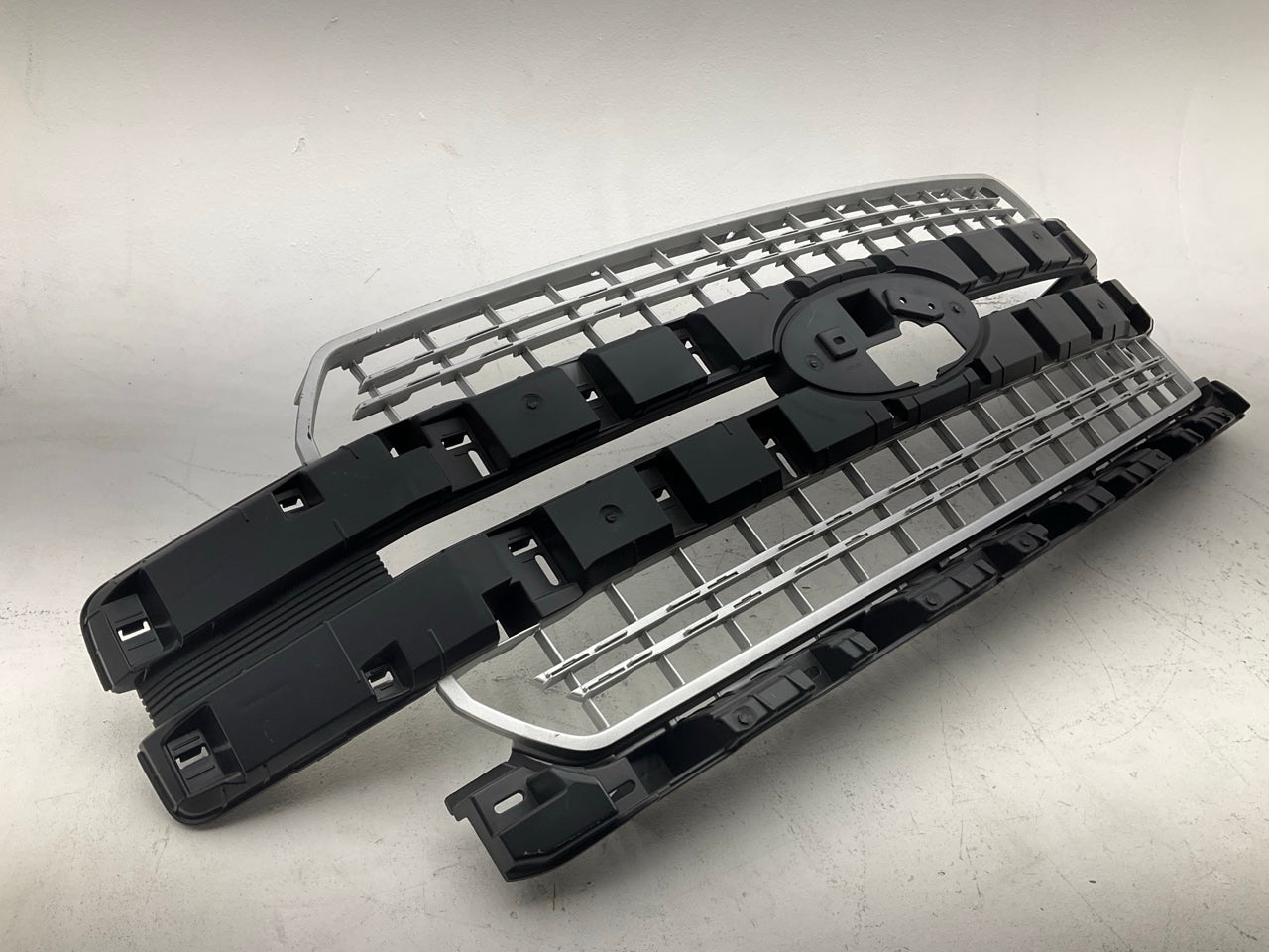 NEW AFTERMARKET Front Upper Chrome Grille For 2018-2020 Ford F-150 - FO1200655