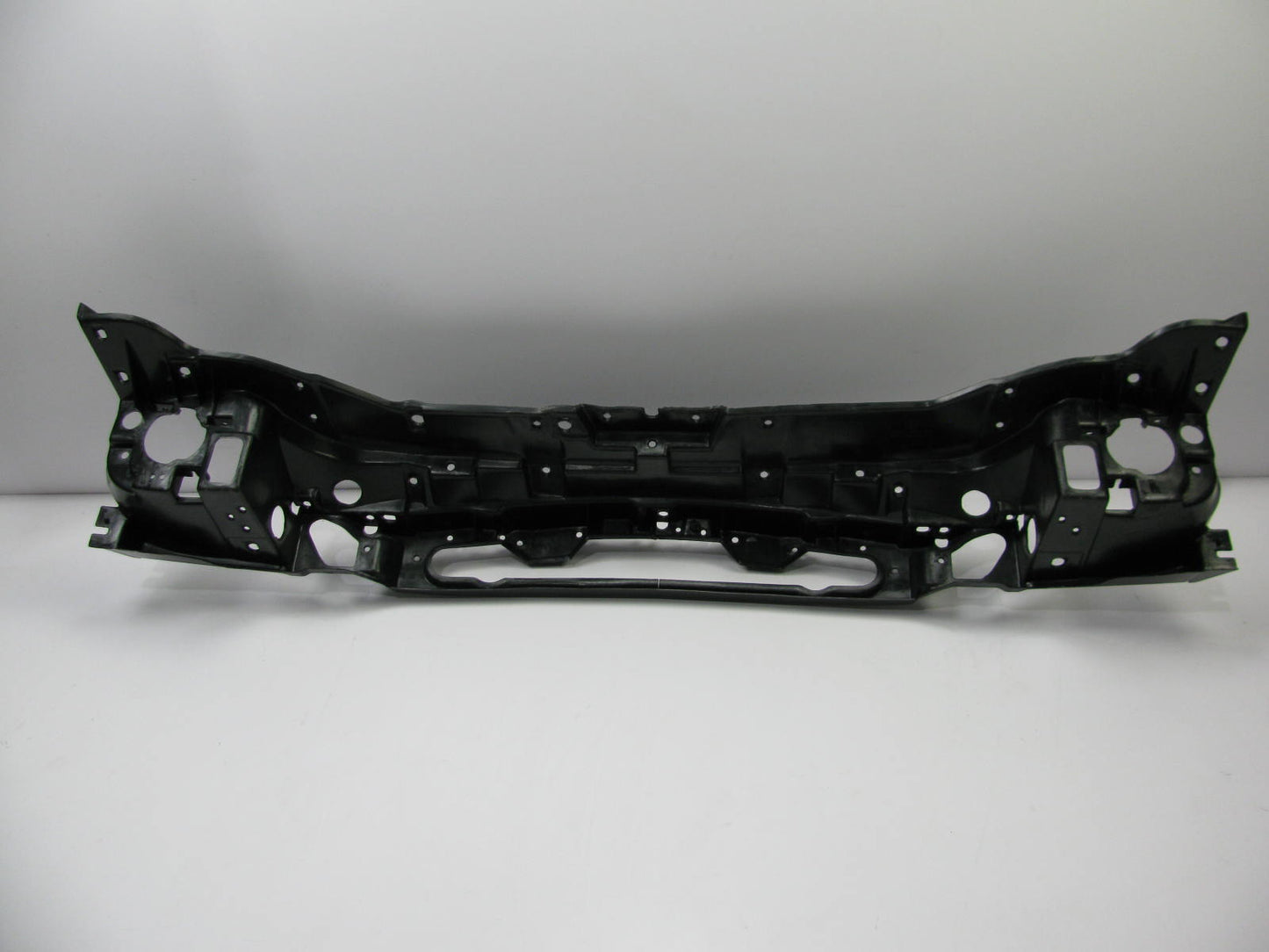 FD31063A Replacement Grille Opening Reinforcement For 1996-1999 Taurus & Sable