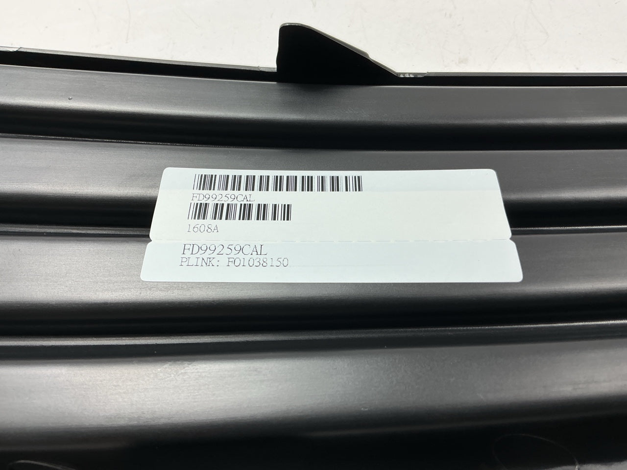 Front Left Driver Side Fog Light Cover For 2015-2018 Ford Focus - AFTERMARKET