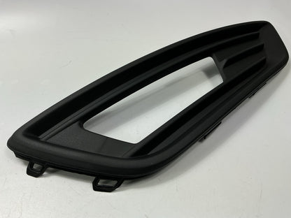 Front Right Passenger Side Fog Light Lamp Bezel For 15-18 Ford Focus AFTERMARKET