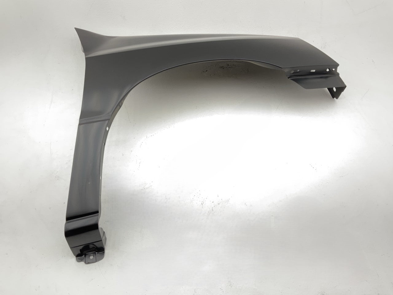 NEW FDFR001AR Front Right Fender - 2004-2007 Ford Freestar, Mercury Monterey