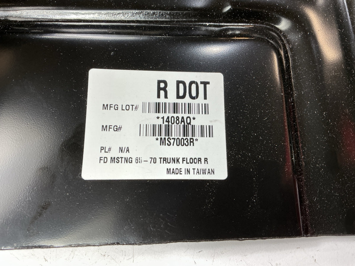 AFTERMARKET - FDM1043AR Right Passenger Trunk Floor Concours