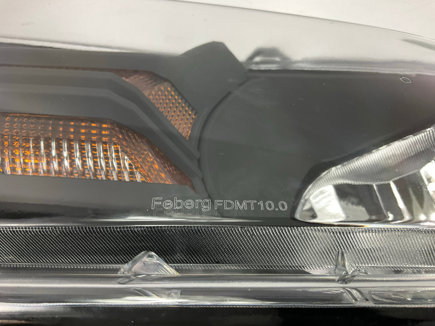 FDM1091VA2 Left & Right Headlight Head Lamp Set - 2010-2014 Ford Mustang