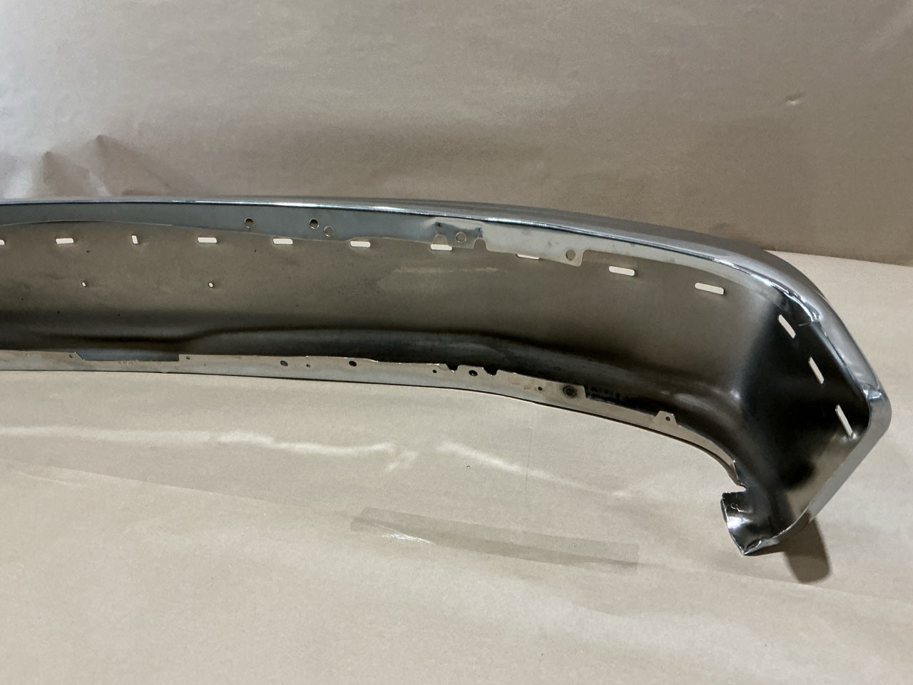 New FDT1008GC Front Chrome Bumper 1992-1996 Ford F-150 F-250 ,1992-1997 F-350