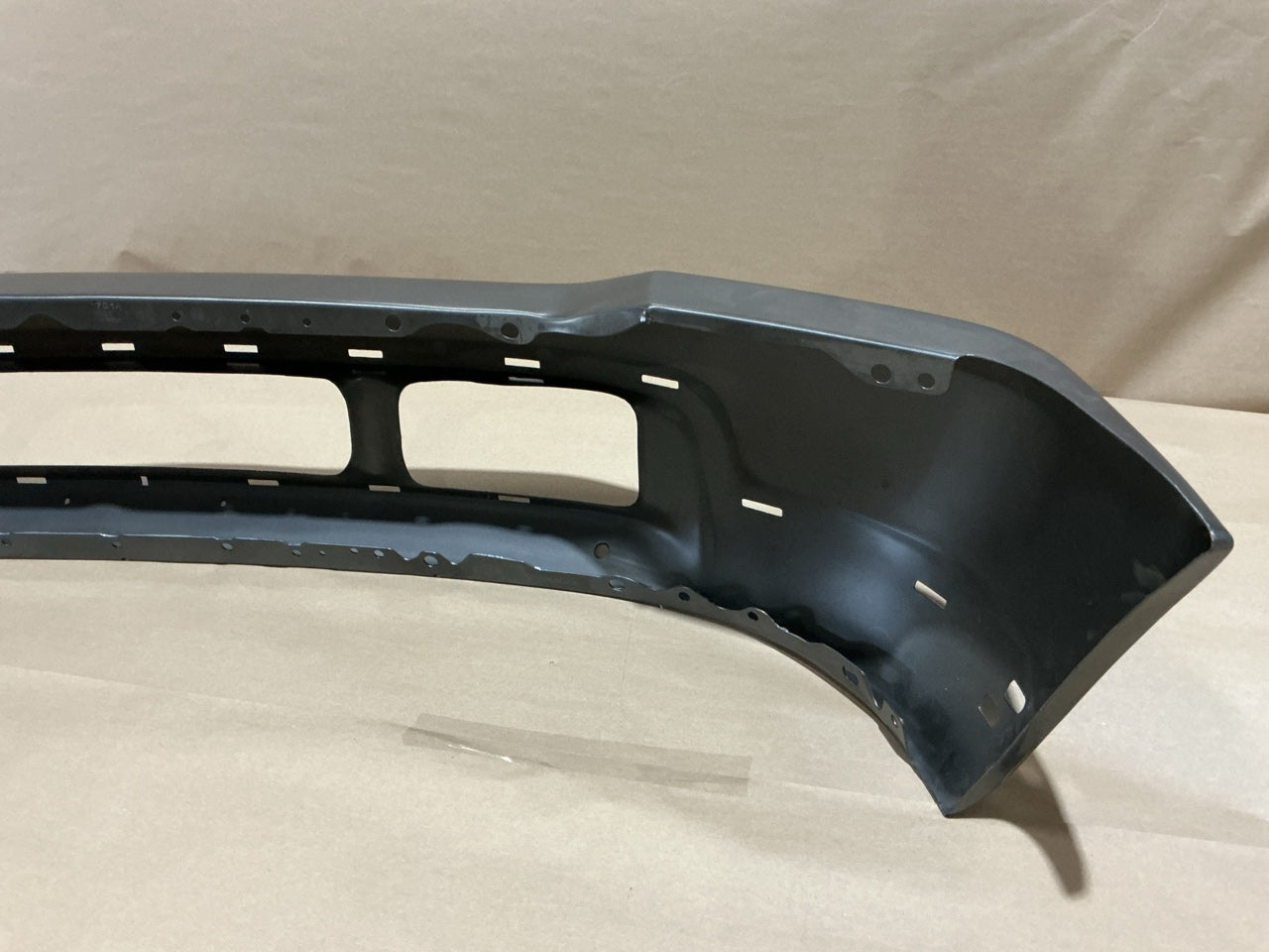 FDT1008LB Front Steel Bumper - 2002-2004 Ford F-250 F-350 SD Super Duty