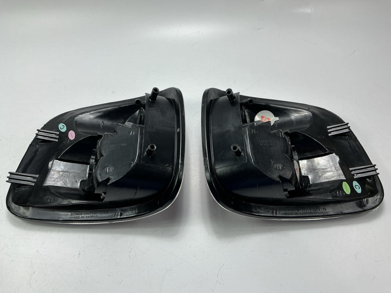 AFTERMARKET Chrome Euro Style Tail Light Lamp Set For 01-03 Ford F-150 Flareside