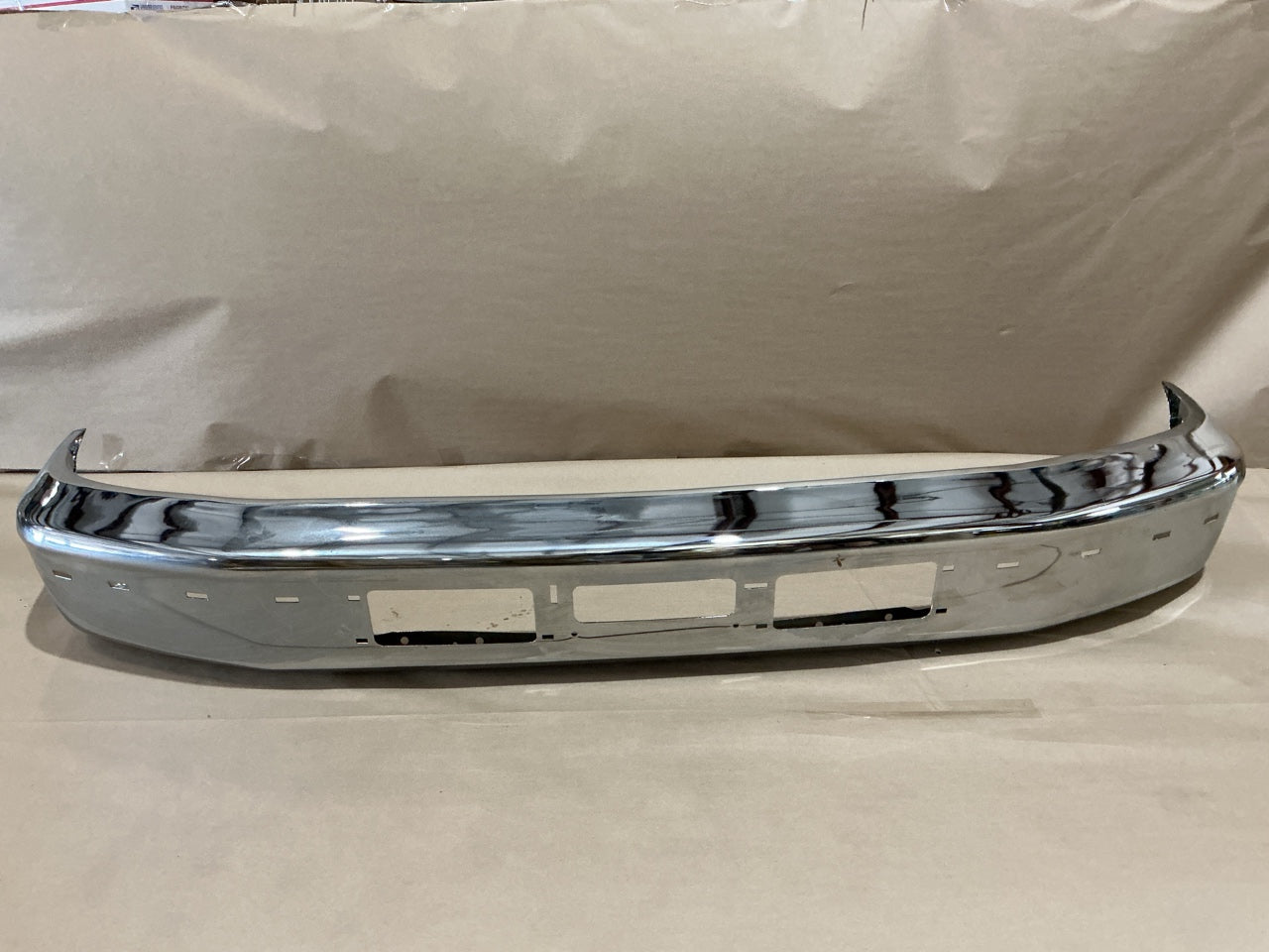 NEW AFTERMARKET FO1002254 Front Chrome Bumper 1993-1996 Ford F-150, F-250 Bronco