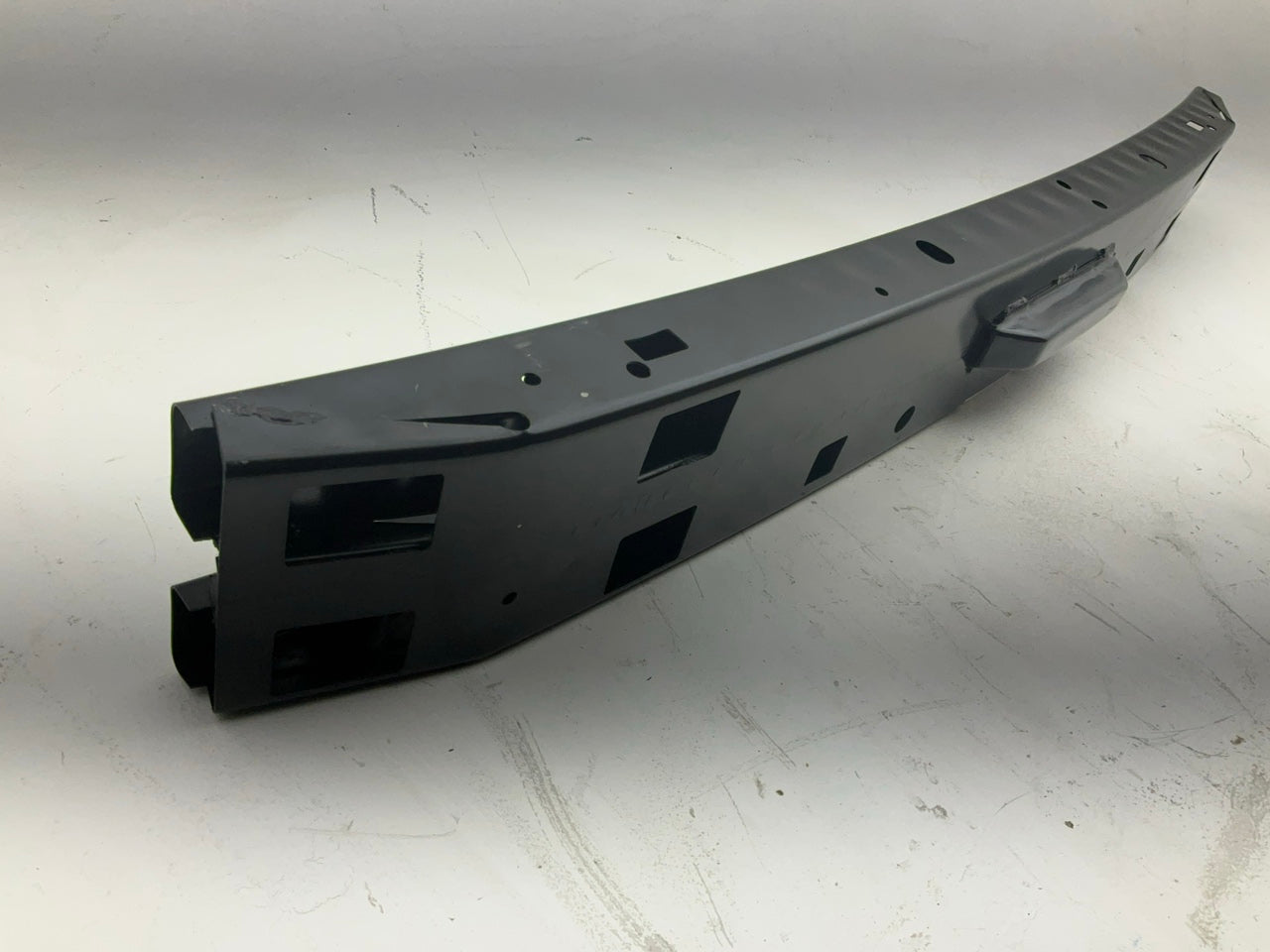 FO1006203DSN Front Bumper Impact Reinforcement Bar For 1996-2007 Ford Taurus