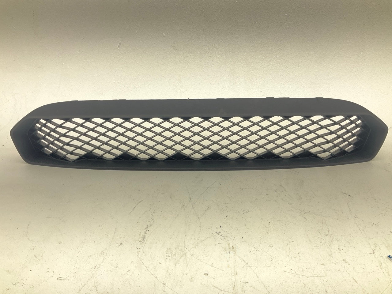 NEW AFTERMARKET FO1036131 Grille For 2009-2011 Ford Focus