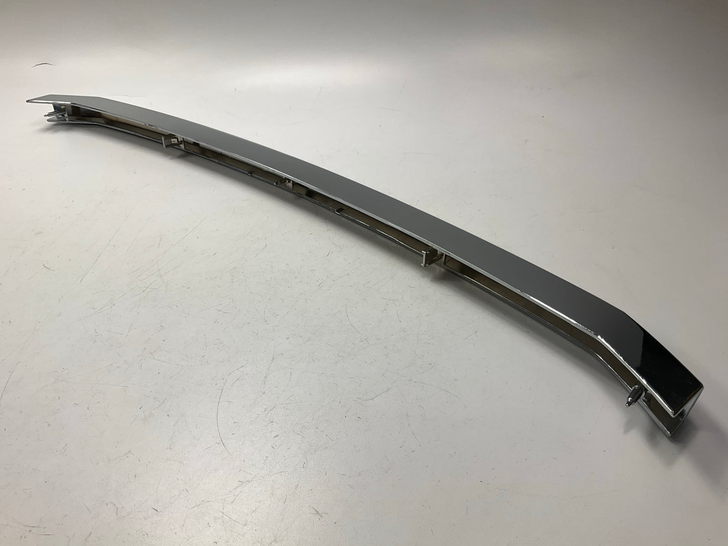 NEW AFTERMARKET Lower Radiator Grille Chrome Bar For 2007-2009 Ford Fusion