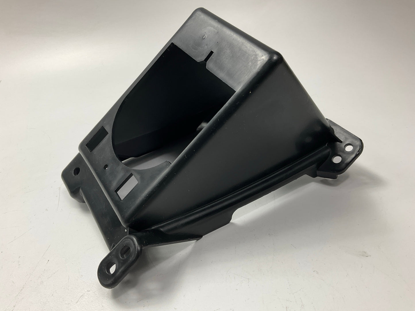 AFTERMARKET Front Left Fog Light Bracket For 2013-2014 Ford Mustang