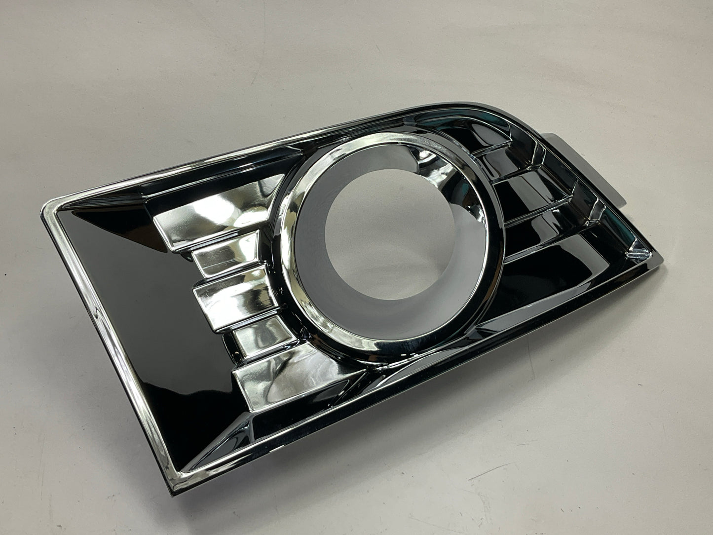 AFTERMARKET Front Right Chrome Fog Light Lamp Bezel 07-10 Ford Edge 7T4Z17E810B