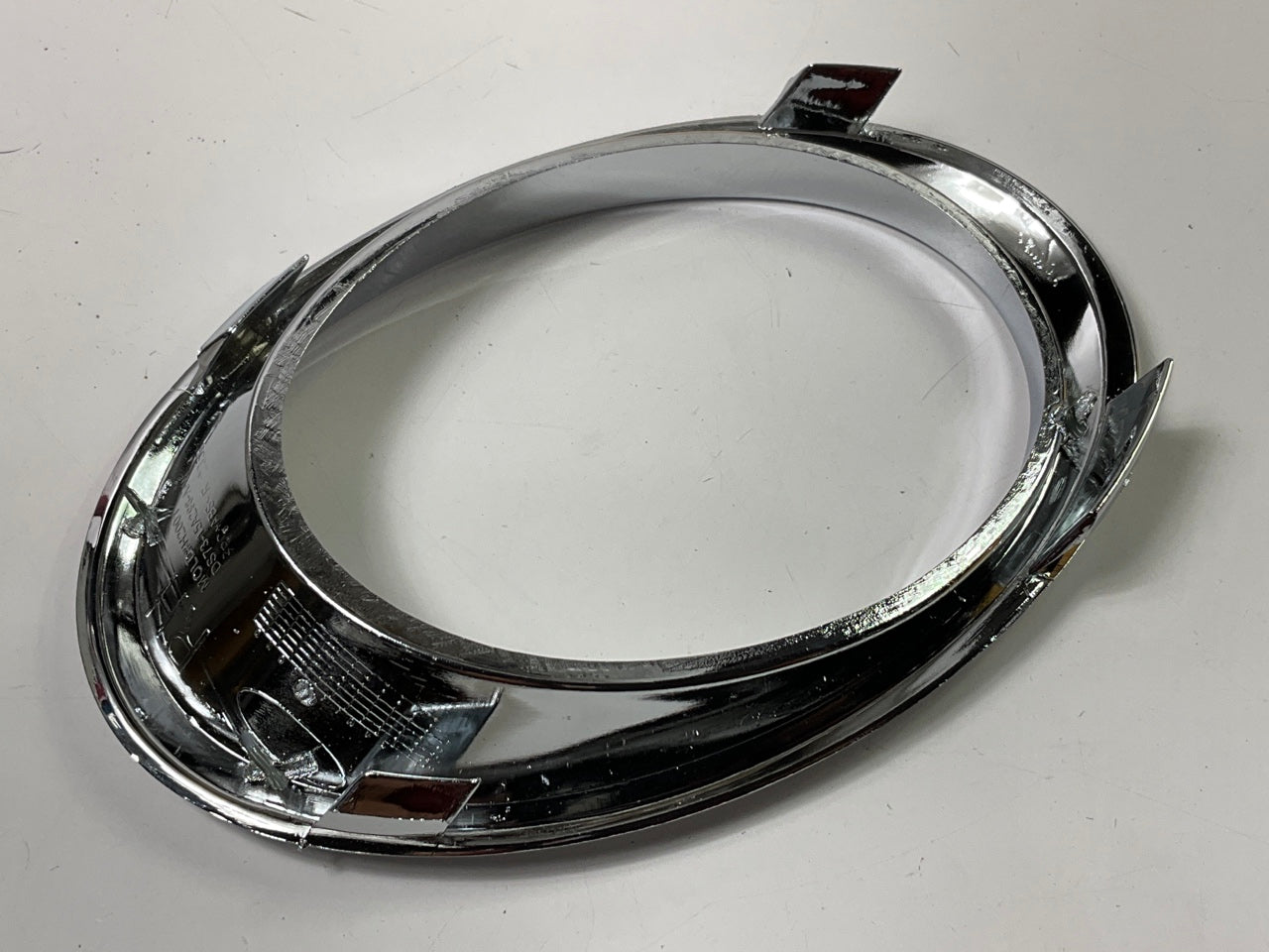 NEW - AFTERMARKET FO1039131 Front Right Fog Light Trim For 2013-2016 Ford Fusion