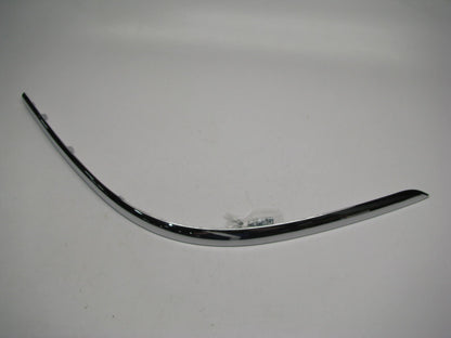 Front Bumper Right Passengers Chrome Strip Trim FO1059278 03-11 Lincoln Town Car