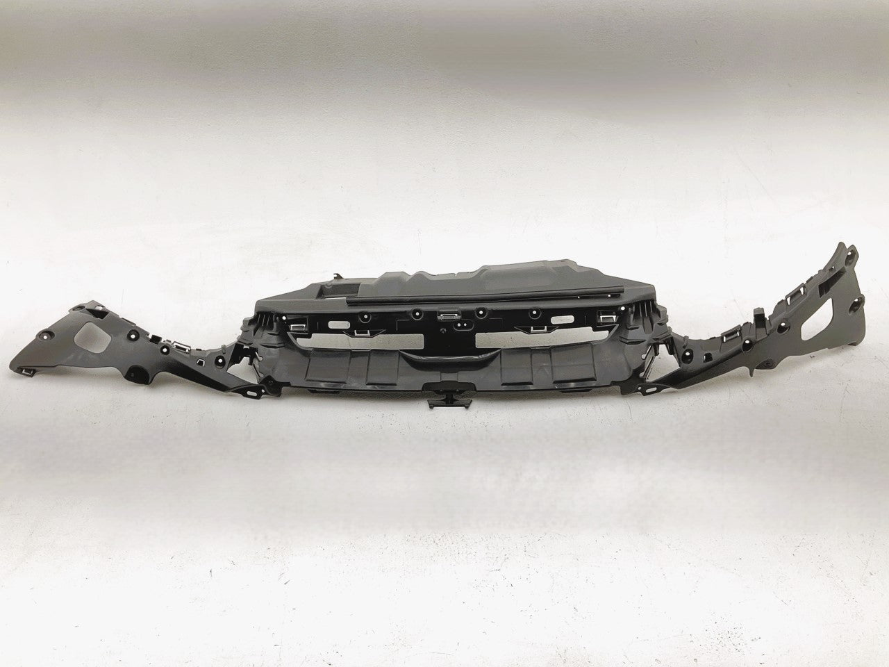 2012 2013 2014 Ford Focus Front Bumper Support Bracket FO1065105