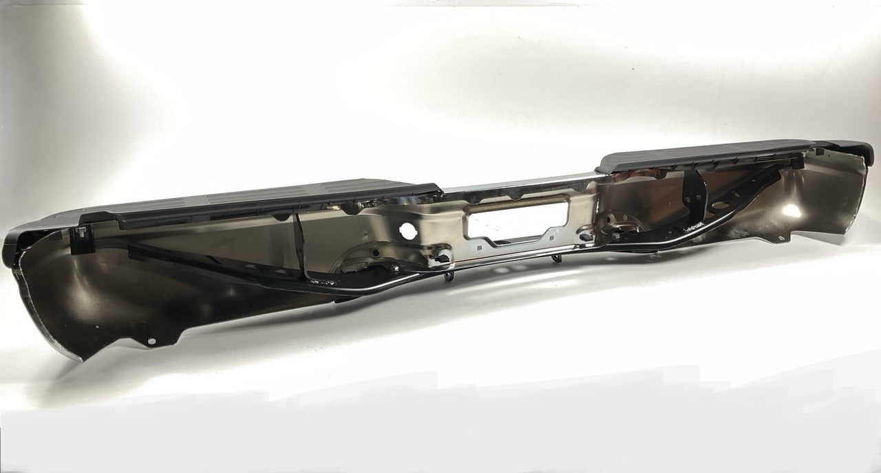 Some Scratches - REAR Chrome Step Bumper Assembly 1999-2007 Ford F-250 F-350