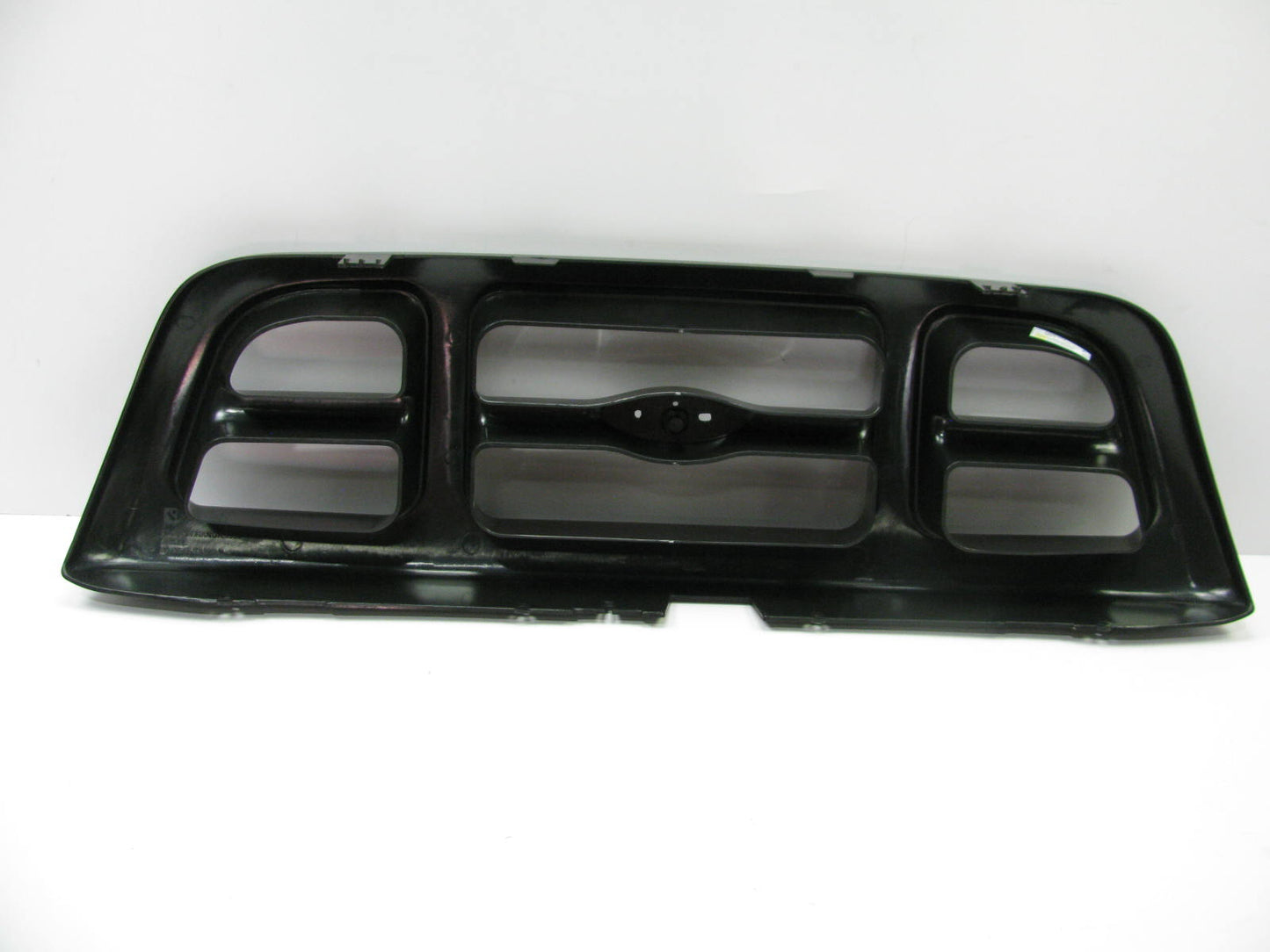 NEW AFTERMARKET FO1200343 Replacement Front Grille - 1998-2000 Ford Ranger