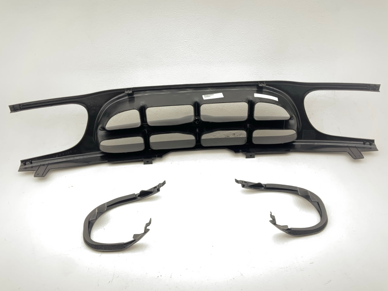 NEW AFTERMARKET - Matted Black Grille For 1995-01 Ford Explorer, F87Z-8200-NAD