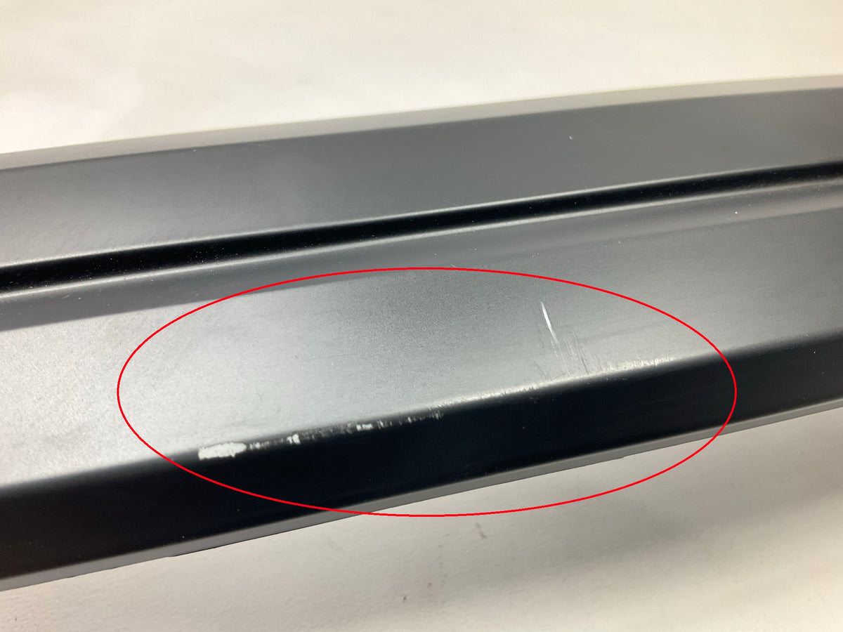 Has Deep Scuffs, See Actual Photos - FO1217108 Center Upper Grille 11-14 Edge