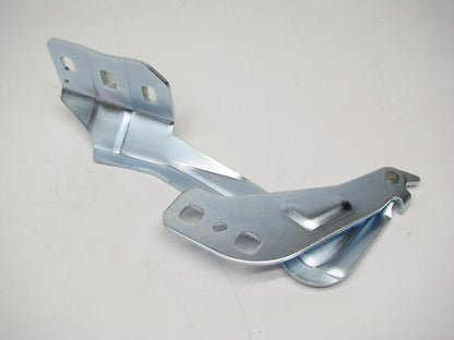 Right Passenger Side Hood Hinge FO1236157 For 2013-2019 Ford Fusion