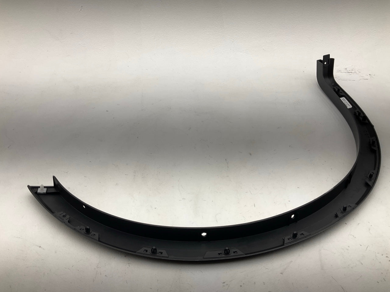NEW AFTERMARKET - Left Wheel Arch Moulding Trim For 2015-2017 Ford F-150