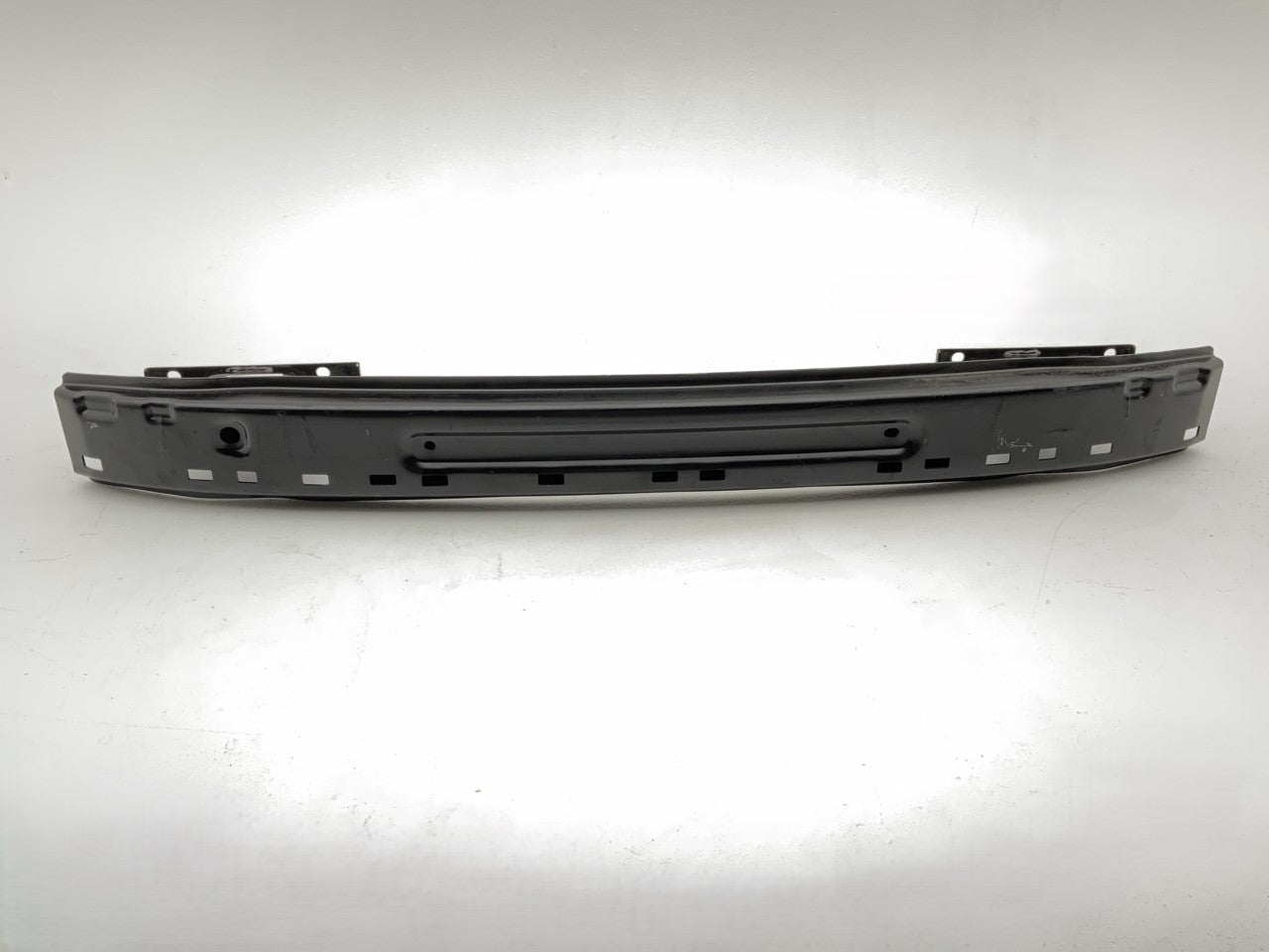 FT1106100 Rear Bumper Reinforcement Beam Mount Bracket For 2012-2019 FIAT 500E